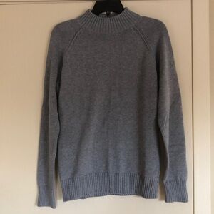 Jeanne Pierre Grey Sweater!